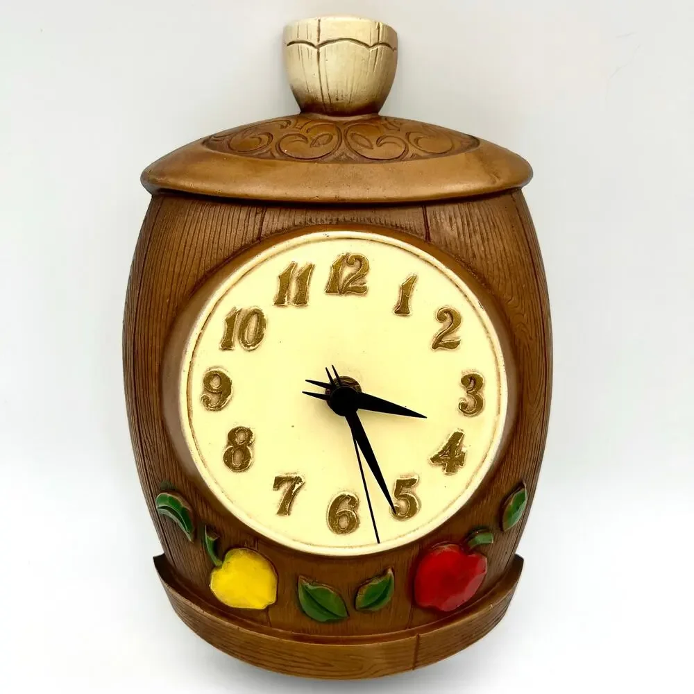 Vintage 1967 Sexton Kitchen Clock Tea Coffee Sugar Flour Canister Wall Decor Set